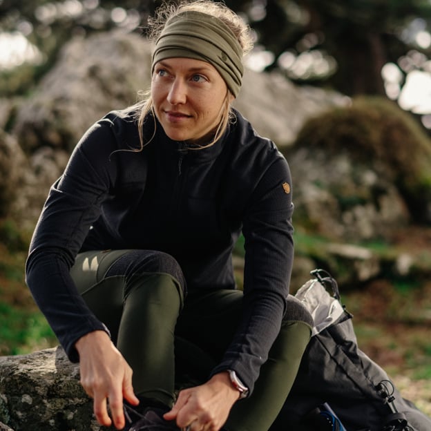 Abisko Lite Neck Gaiter - Image 3